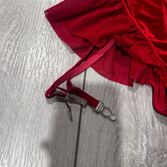 NWOT Santa's Helper one piece size L - Picture 3 of 7